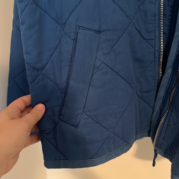 GAP Quilted Jacket - Picture 2 of 4
